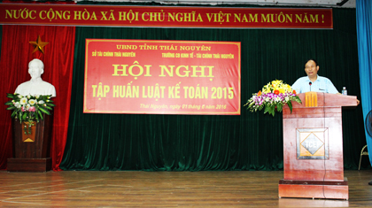Khai giảng lớp tập huấn luật kế toán năm 2015 (lớp thứ tư)